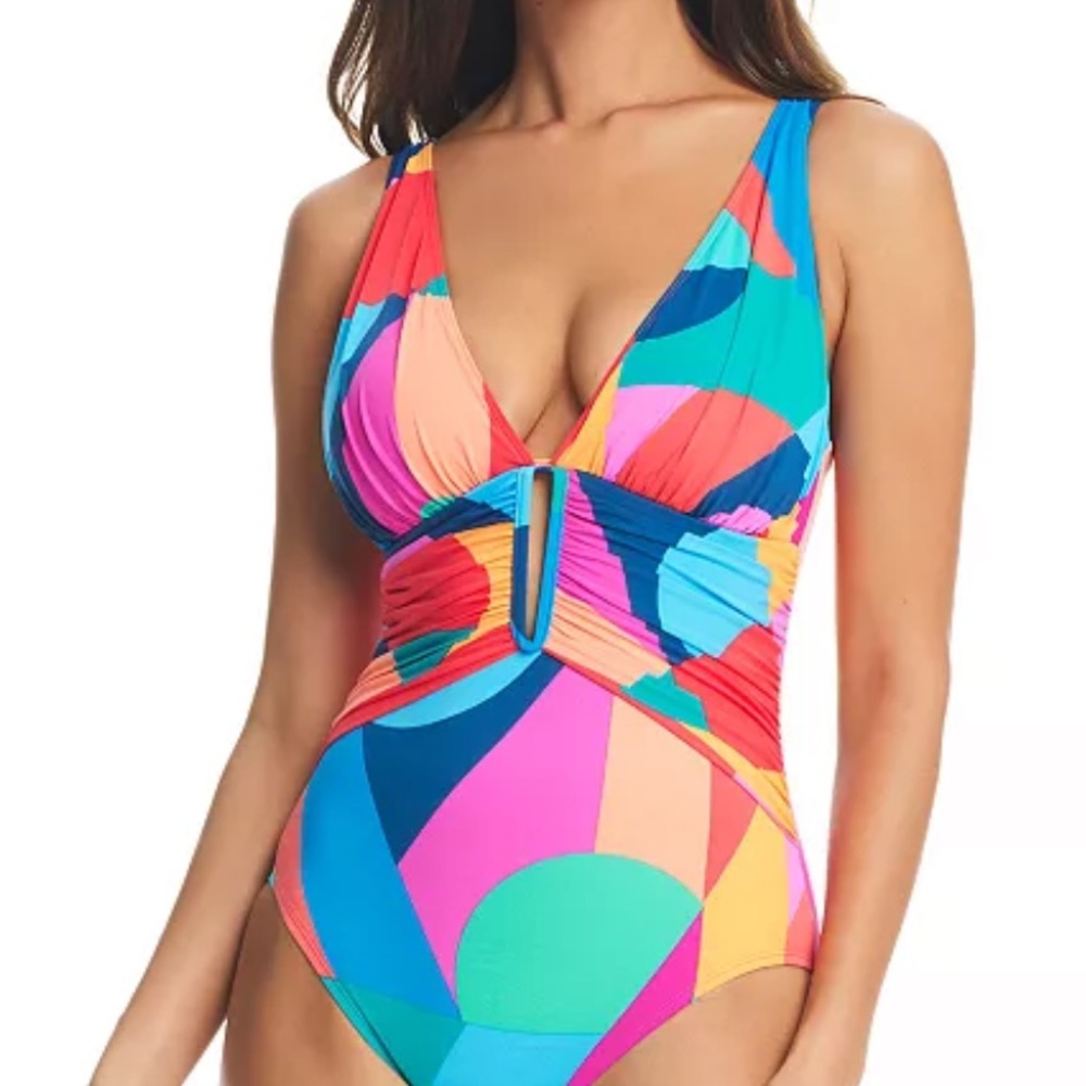 Bleu by Rod Beattie
Women's Molded-Cup One-Piece Swimsuit